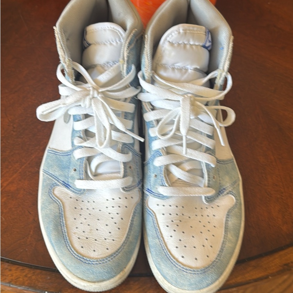 High-Top Sneakers in Blue and White
